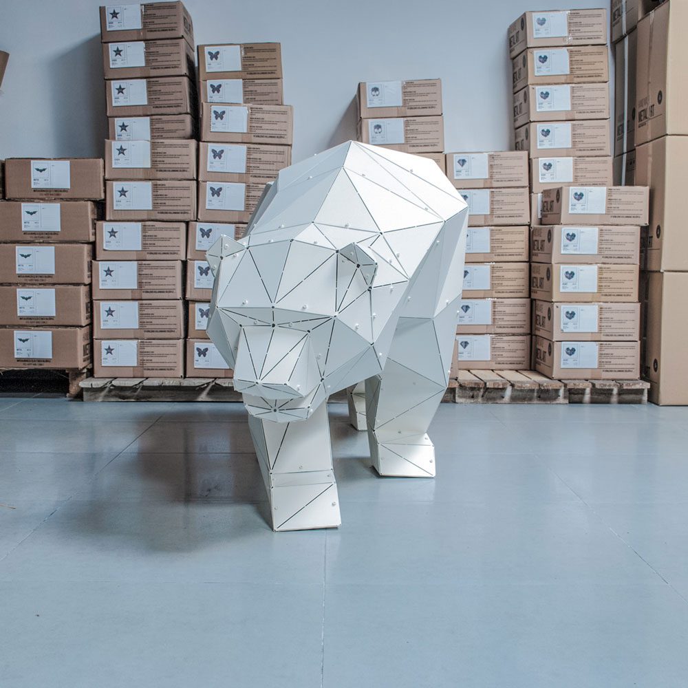 BOZ XL | 3D Metal Geometrik Ayı Heykeli - Görsel 5