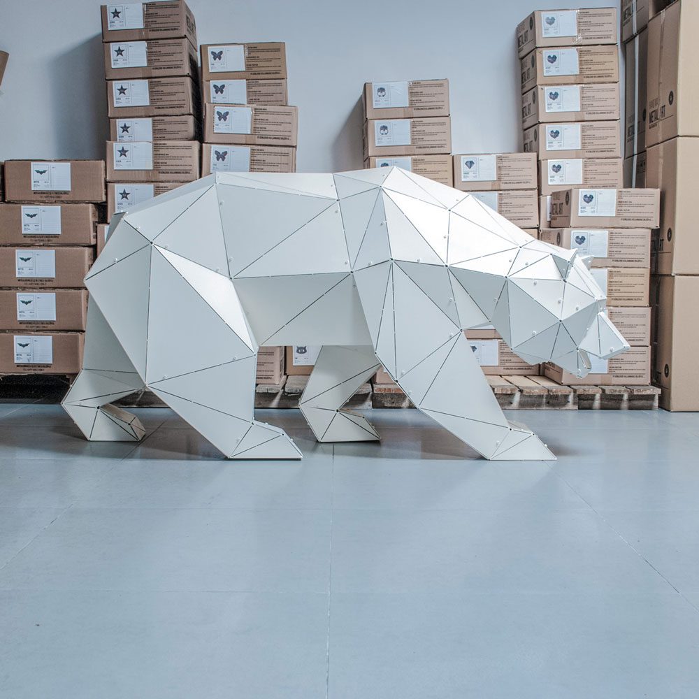BOZ XL | 3D Metal Geometrik Ayı Heykeli - Görsel 4