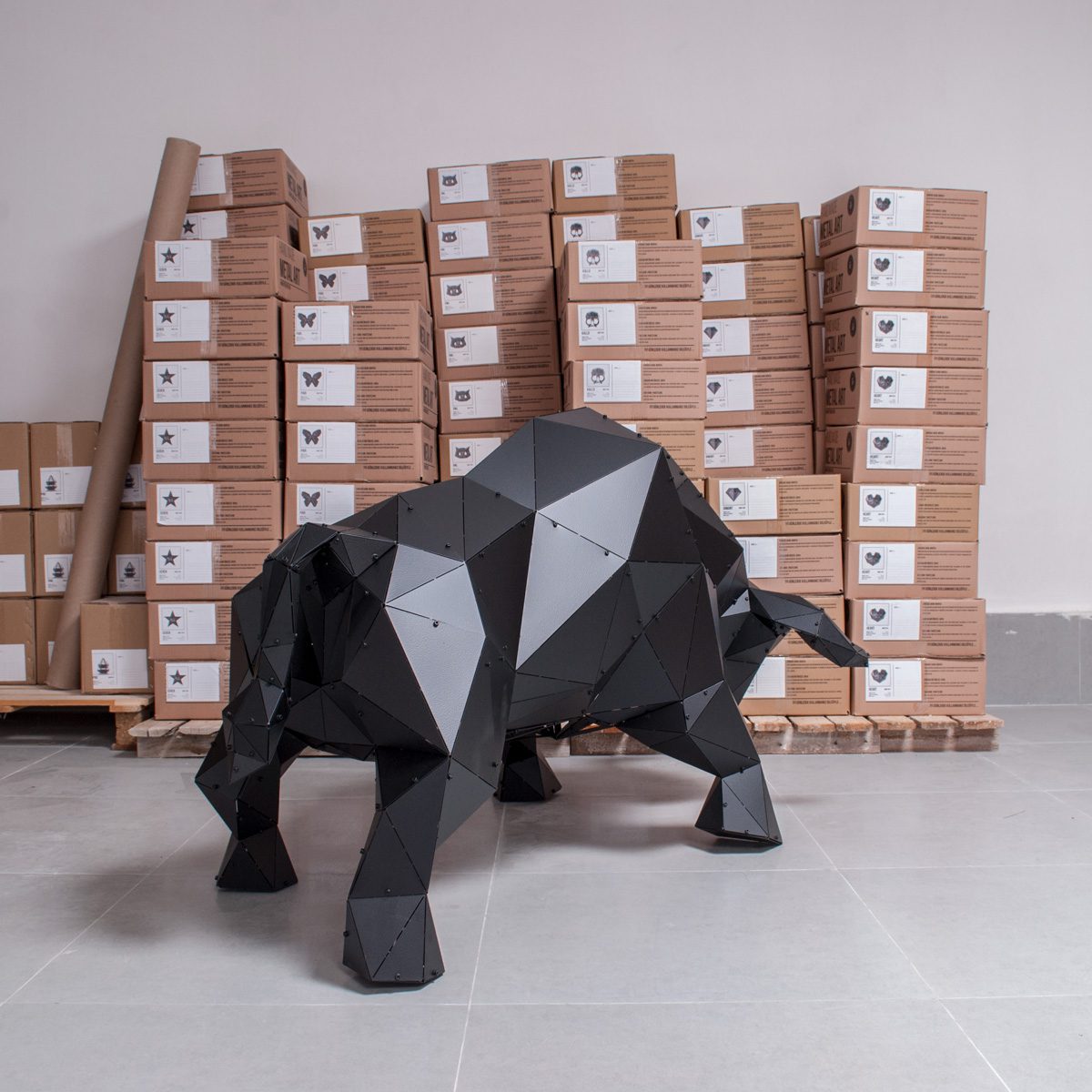 BULL XL | 3D Metal Geometrik Boğa Heykeli - Görsel 8