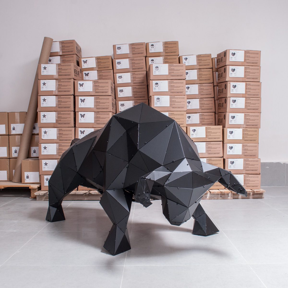 BULL XL | 3D Metal Geometrik Boğa Heykeli - Görsel 12