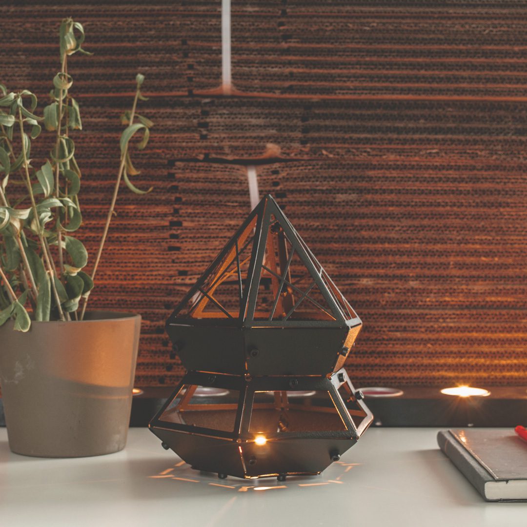 PINE | 3D Metal Küçük Çam Şekilli Mumluk - Görsel 2